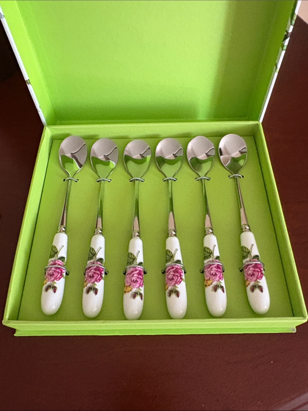Porcelain Handle Rose Pattern Dessert Spoon Set - Pink